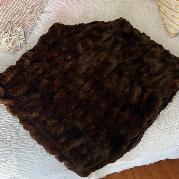 Fabulous Furs Brown Faux Fur Poncho - Picture 3 of 5